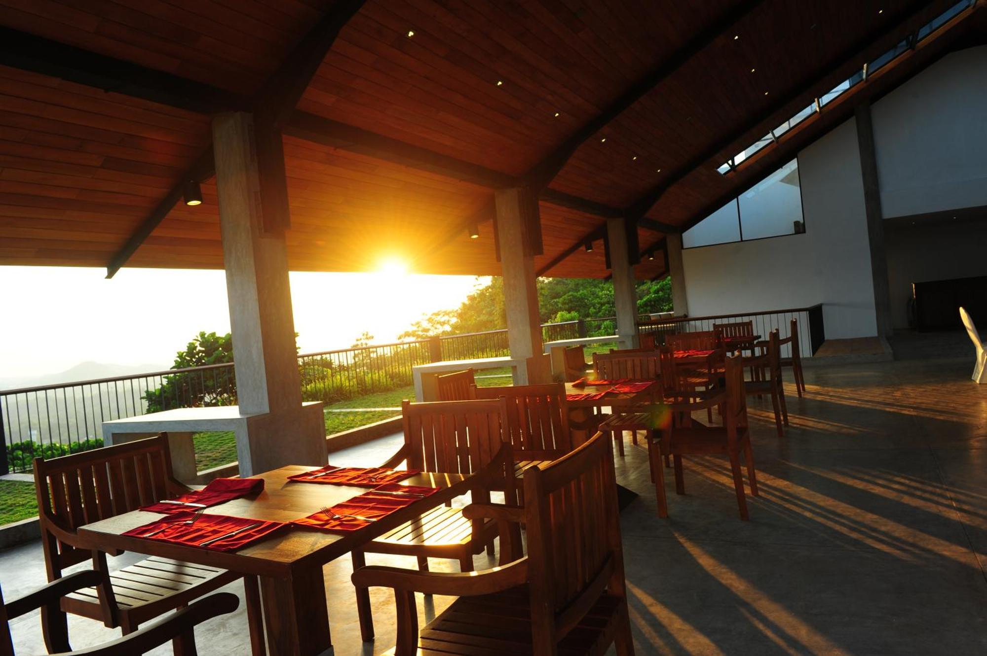 Kithul Kanda The Mountain Resort Padukka Bagian luar foto