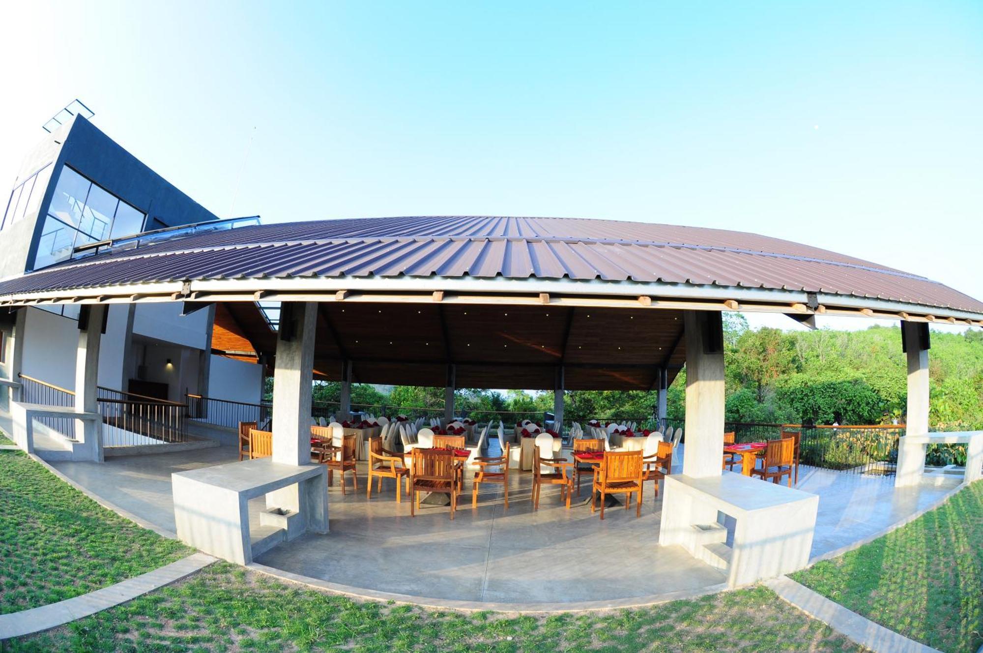 Kithul Kanda The Mountain Resort Padukka Bagian luar foto