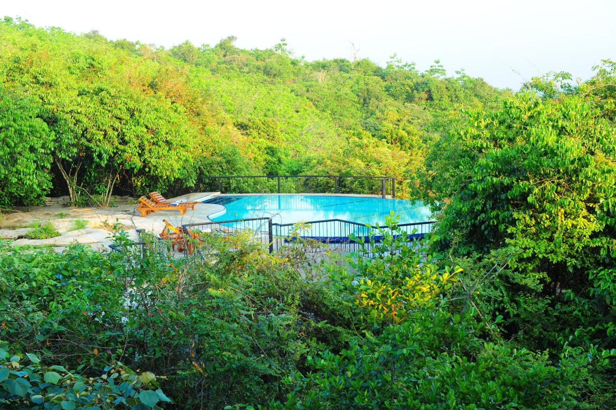 Kithul Kanda The Mountain Resort Padukka Bagian luar foto